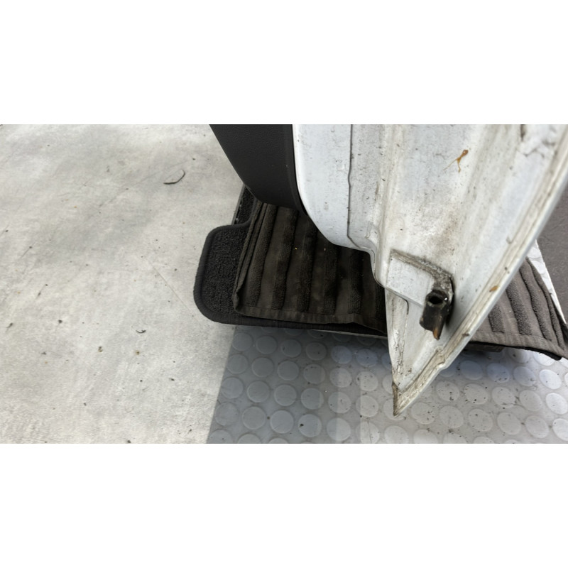 Porte avant gauche OPEL ASTRA H Photo n°5