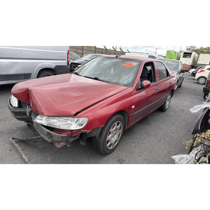 Vitre arriere droit PEUGEOT 406 Photo n°5