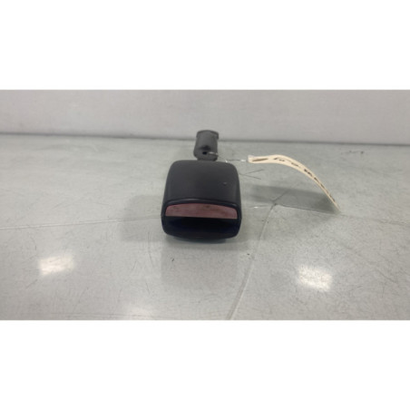 Attache ceinture avant gauche RENAULT MEGANE 3 Photo n°1