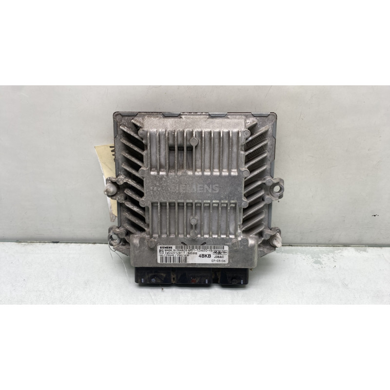 Calculateur moteur FORD C-MAX 1 Photo n°1