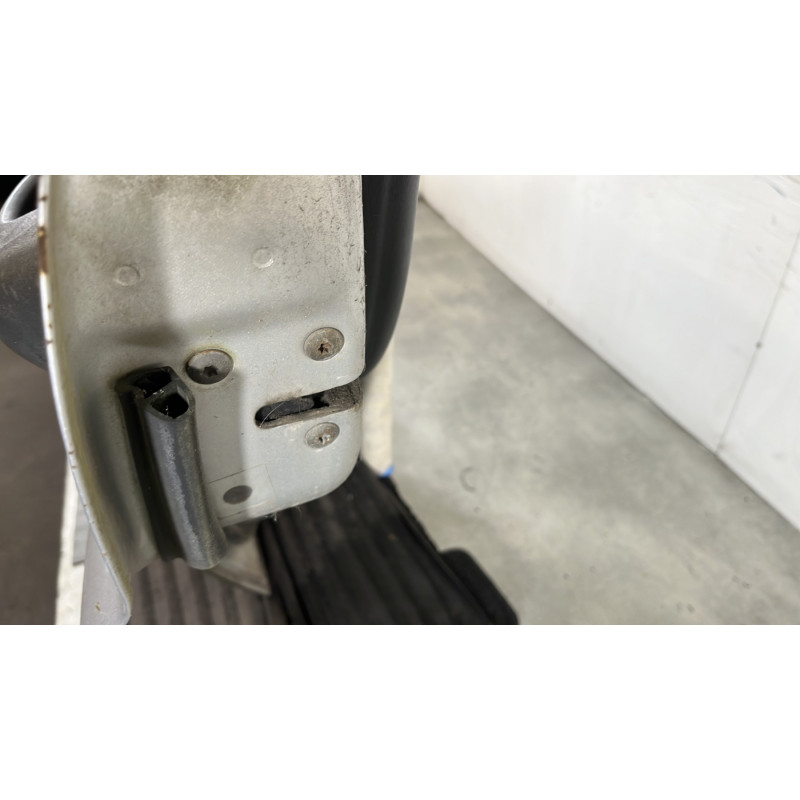 Porte arriere gauche JEEP GRAND CHEROKEE 1 Photo n°4