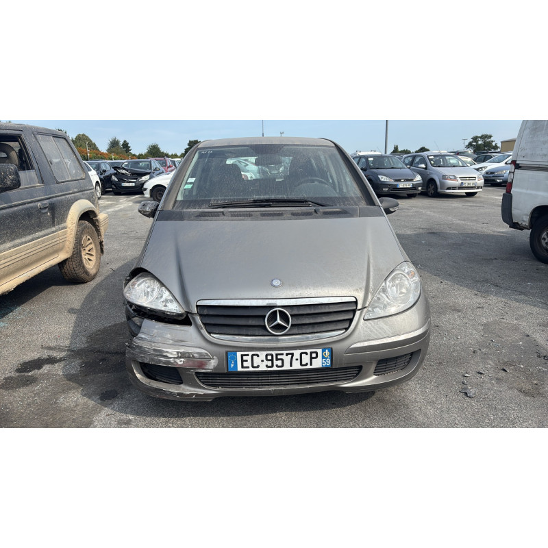 Aile avant gauche MERCEDES CLASSE A 169 Photo n°12