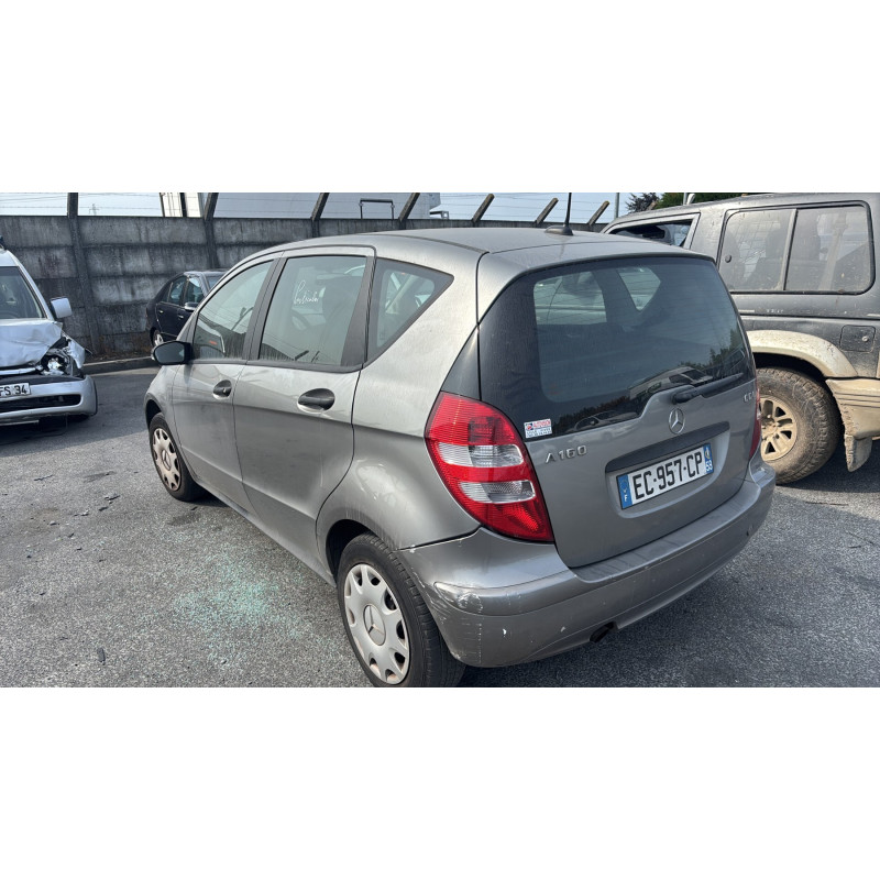Porte avant droit MERCEDES CLASSE A 169 Photo n°11
