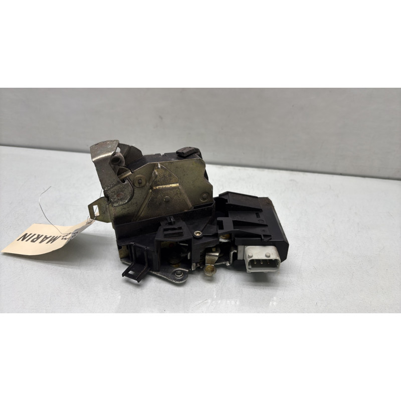 Serrure arriere droit BMW SERIE 5 E39 Photo n°3