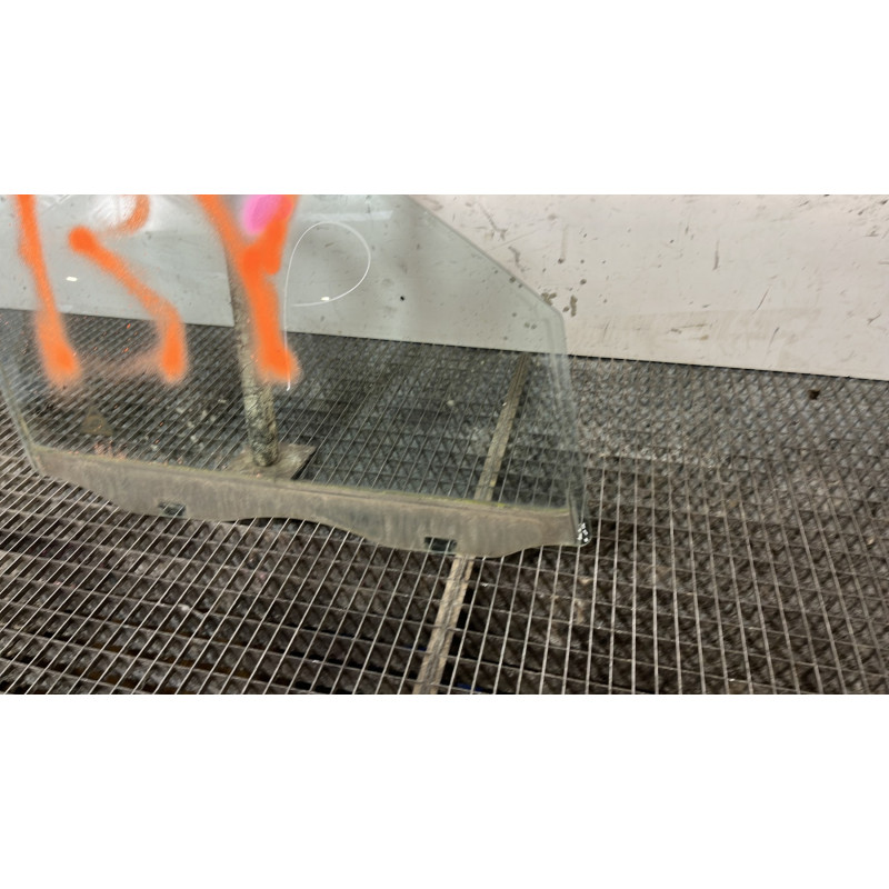 Vitre avant droit HYUNDAI SANTA FE 2 Photo n°2