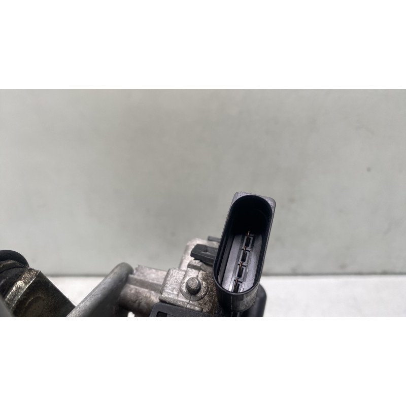 Moteur essuie glace avant VOLKSWAGEN POLO 4 Photo n°9