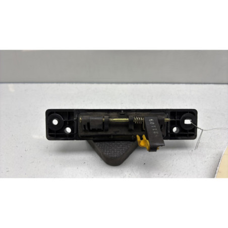 Bouton de coffre KIA SORENTO 1