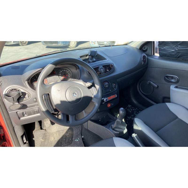 Compteur RENAULT CLIO 3 Photo n°20