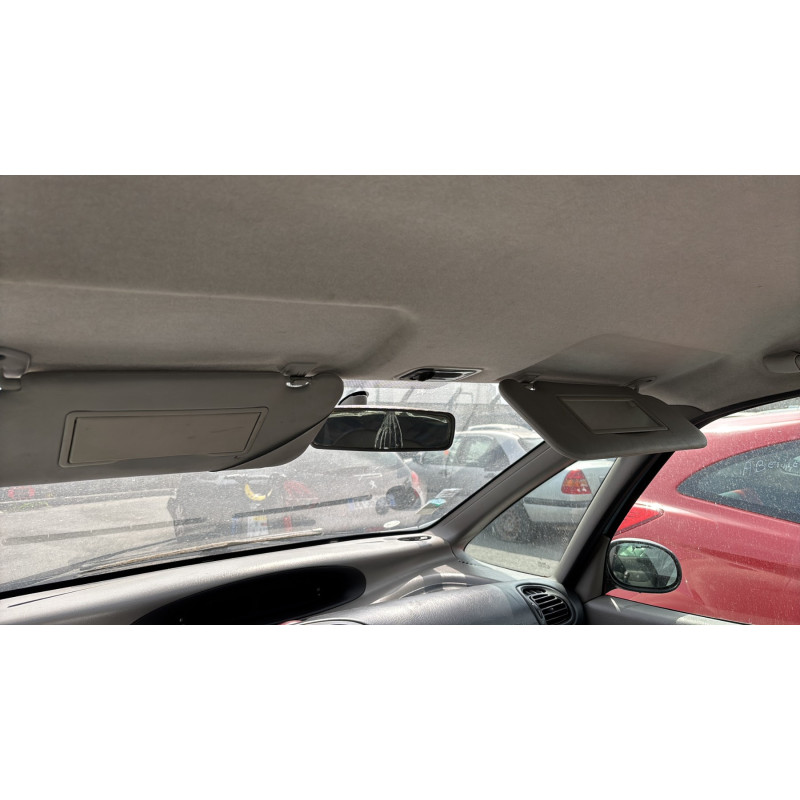 Optique avant principal droit (feux)(phare) CITROEN XSARA PICASSO Photo n°19