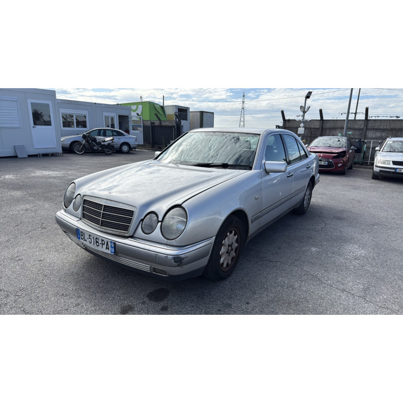 Commande chauffage MERCEDES CLASSE E 210 Photo n°5