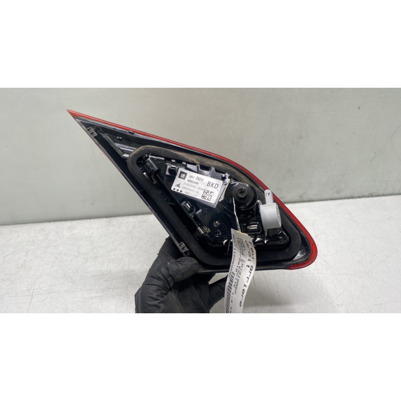 Feu arriere secondaire droit (feux) OPEL CORSA E Photo n°2