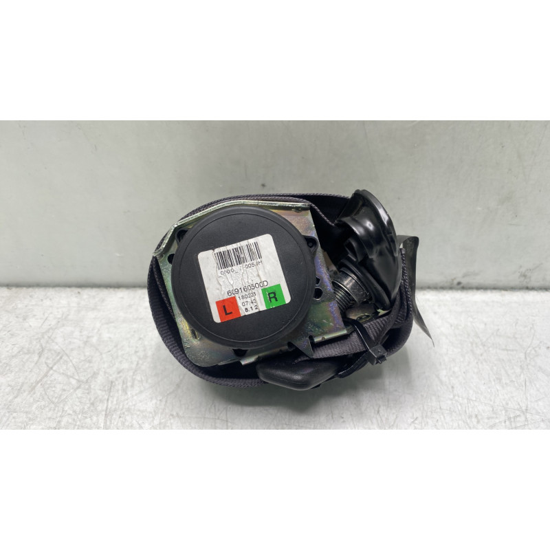 Ceinture arriere droit OPEL CORSA E Photo n°1