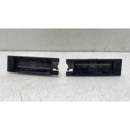 Eclairage de plaque OPEL CORSA E Photo n°1