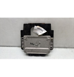 Calculateur moteur PEUGEOT 307 Photo n°1