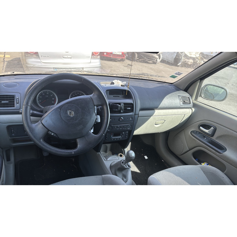 Bouton de coffre RENAULT CLIO 2 Photo n°15