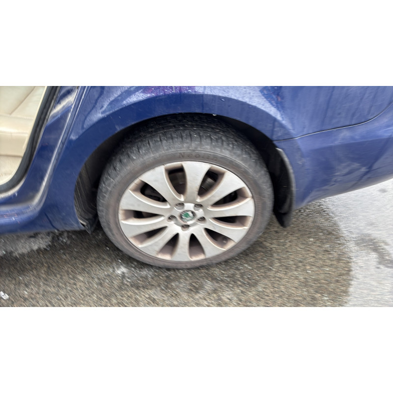 Retroviseur droit SKODA SUPERB 2 Photo n°19