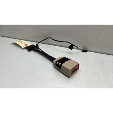 Attache ceinture avant droit SKODA SUPERB 2 Photo n°1