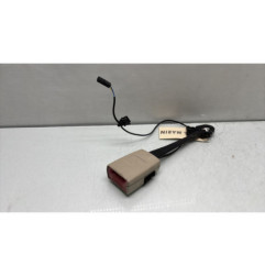 Attache ceinture avant droit SKODA SUPERB 2