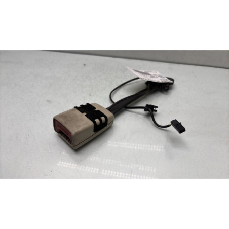 Attache ceinture avant gauche SKODA SUPERB 2