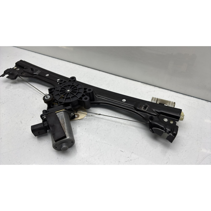 Leve vitre electrique avant gauche FIAT 500 2 Photo n°3