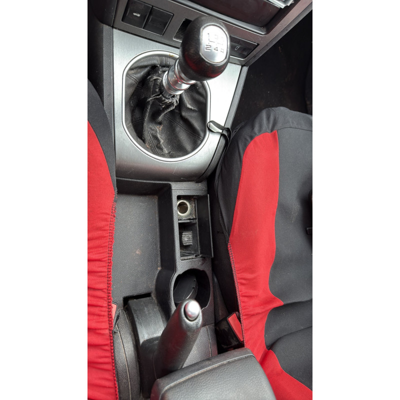 Bouton de warning FORD MONDEO 2 Photo n°14