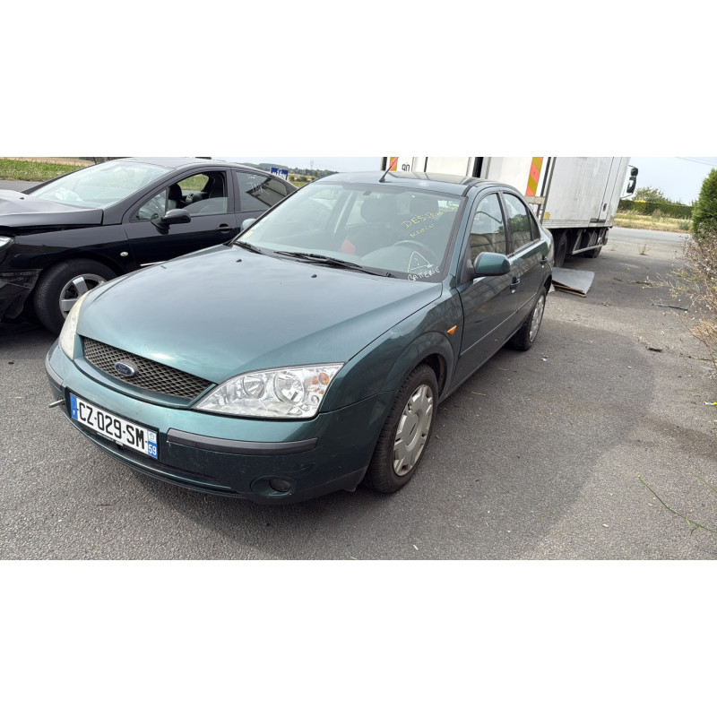 Pare boue avant gauche FORD MONDEO 2 Photo n°5