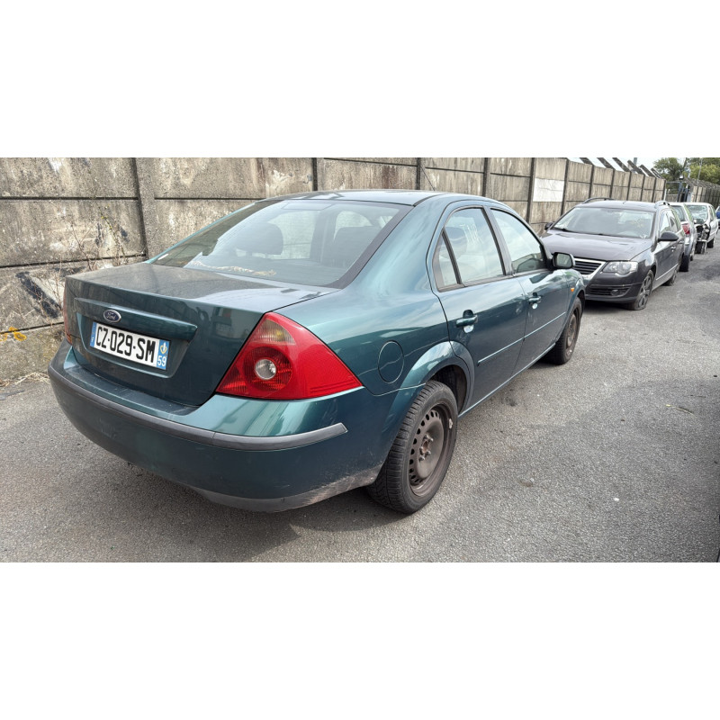 Pare boue avant gauche FORD MONDEO 2 Photo n°7