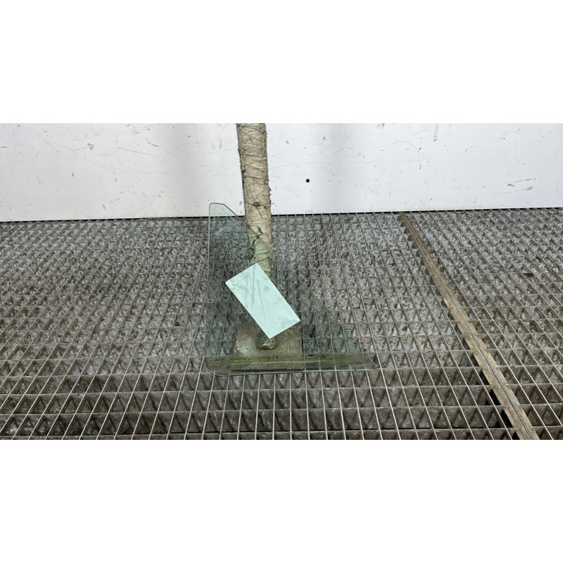 Custode arriere droit (porte) HYUNDAI I 20 2 Photo n°4