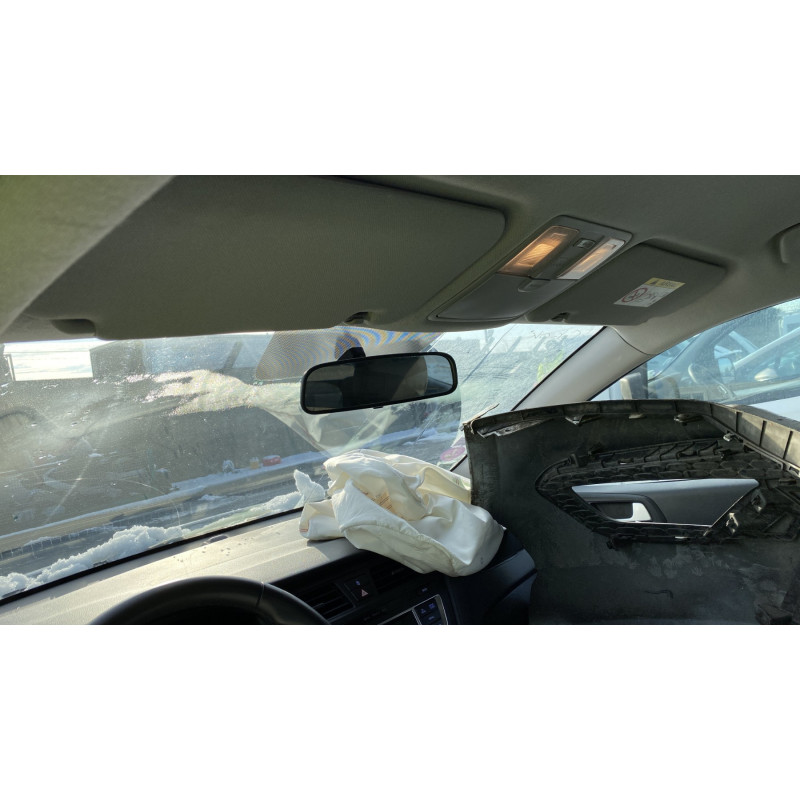Bouton de warning HYUNDAI I 20 2 Photo n°17