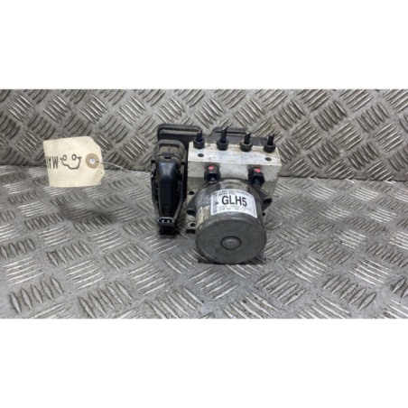 Bloc ABS (freins anti-blocage) HYUNDAI I 20 2 Photo n°1