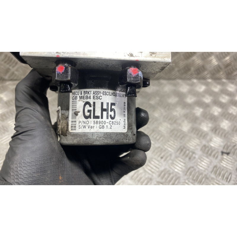 Bloc ABS (freins anti-blocage) HYUNDAI I 20 2 Photo n°5