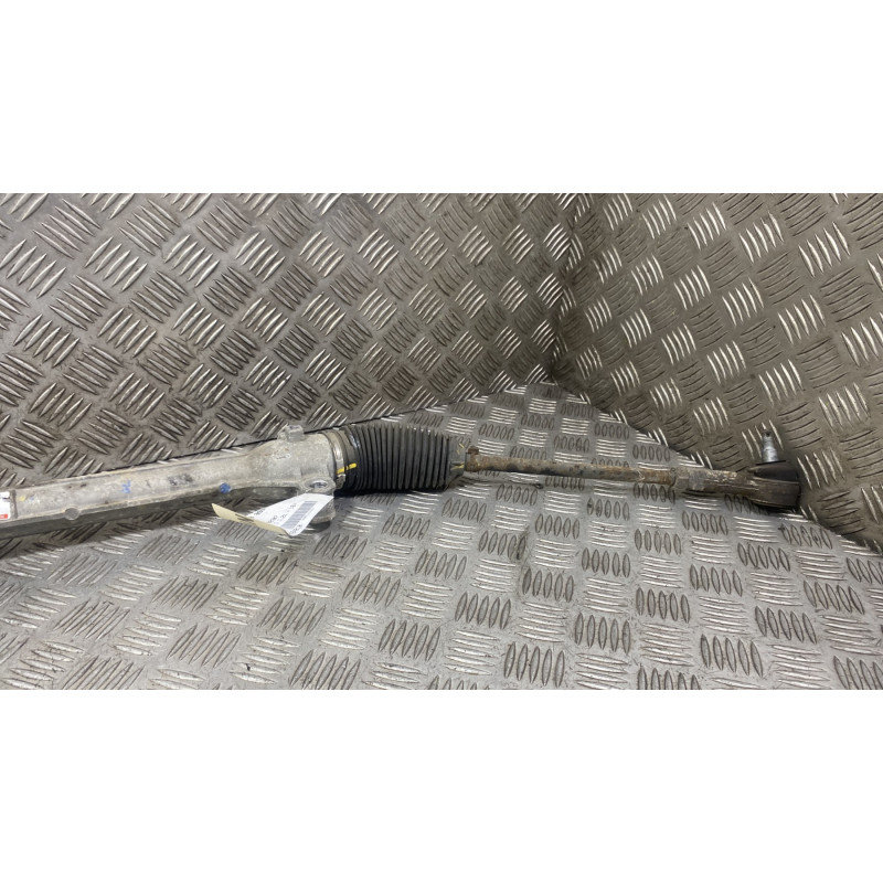 Cremaillere assistee HYUNDAI I 20 2 Photo n°4