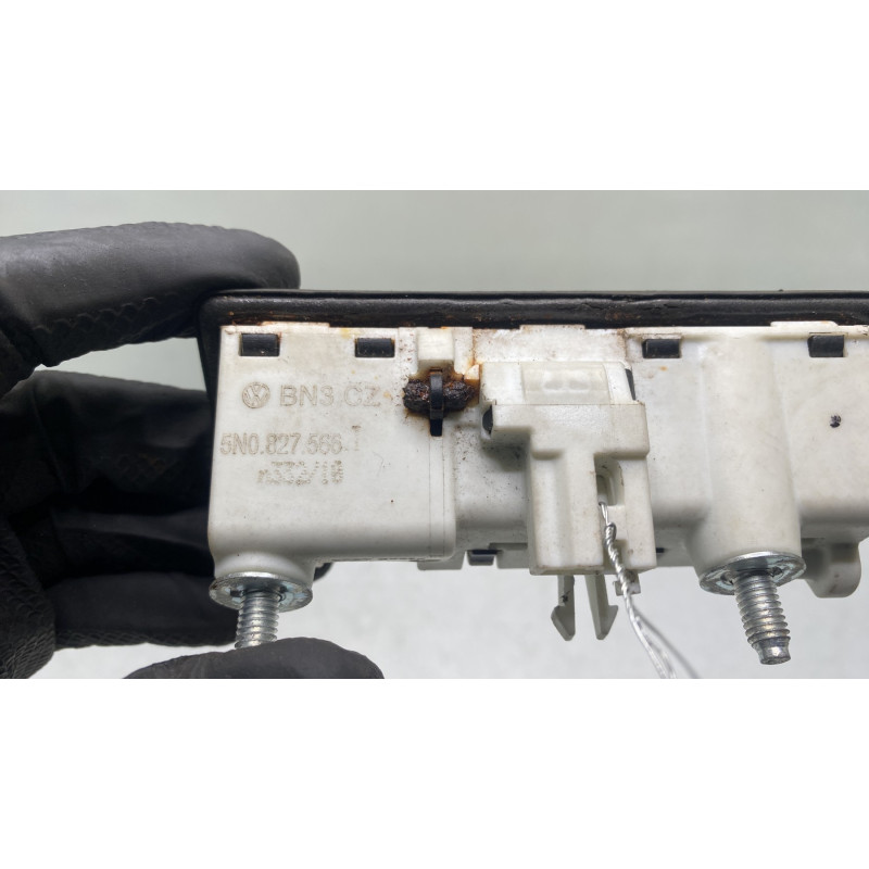 Bouton de coffre VOLKSWAGEN SHARAN 2 Photo n°4