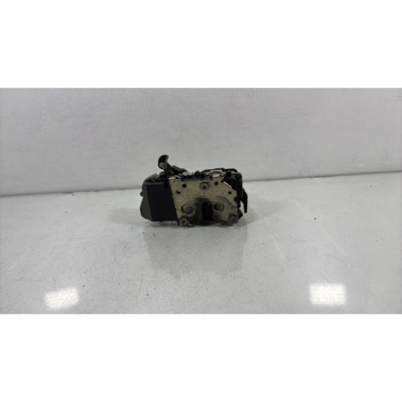 Serrure avant droit PEUGEOT 307