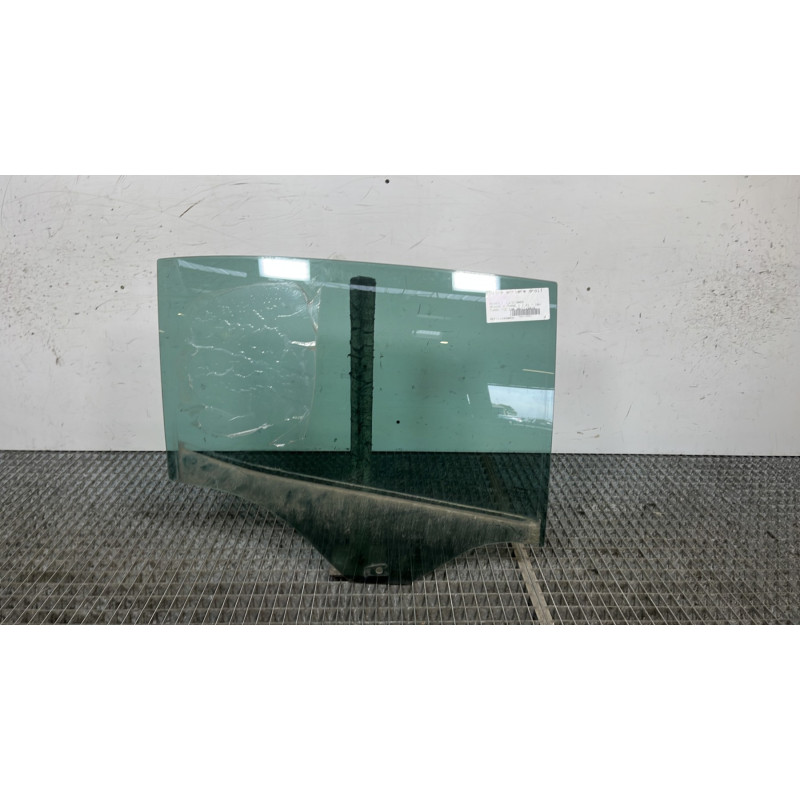 Vitre arriere droit RENAULT MEGANE 4 Photo n°1