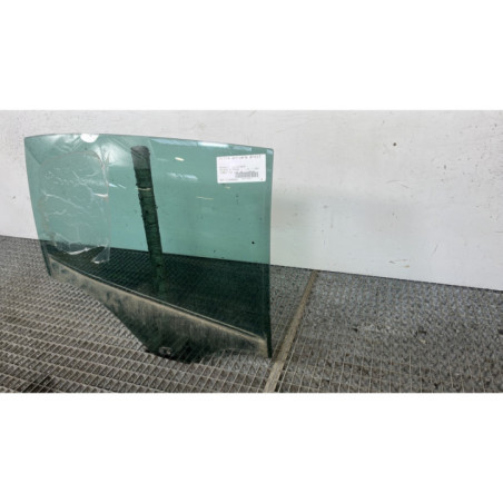 Vitre arriere droit RENAULT MEGANE 4