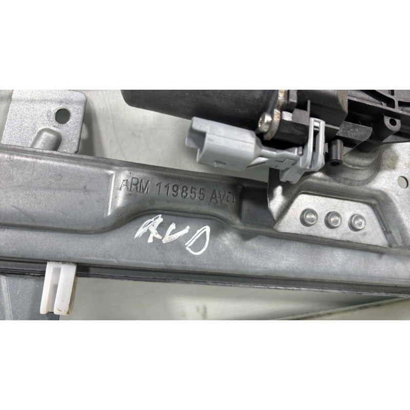 Leve vitre electrique avant droit PEUGEOT 207 Photo n°2