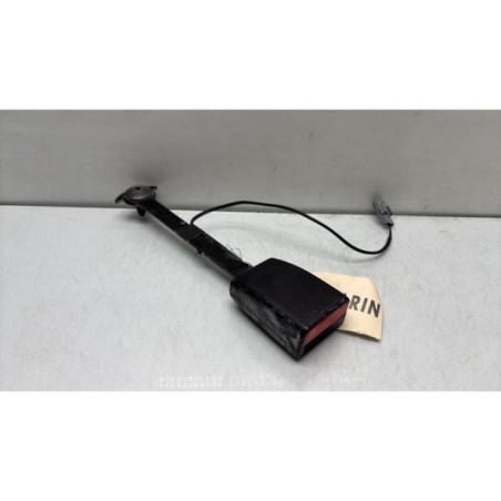Attache ceinture avant droit RENAULT MEGANE 4
