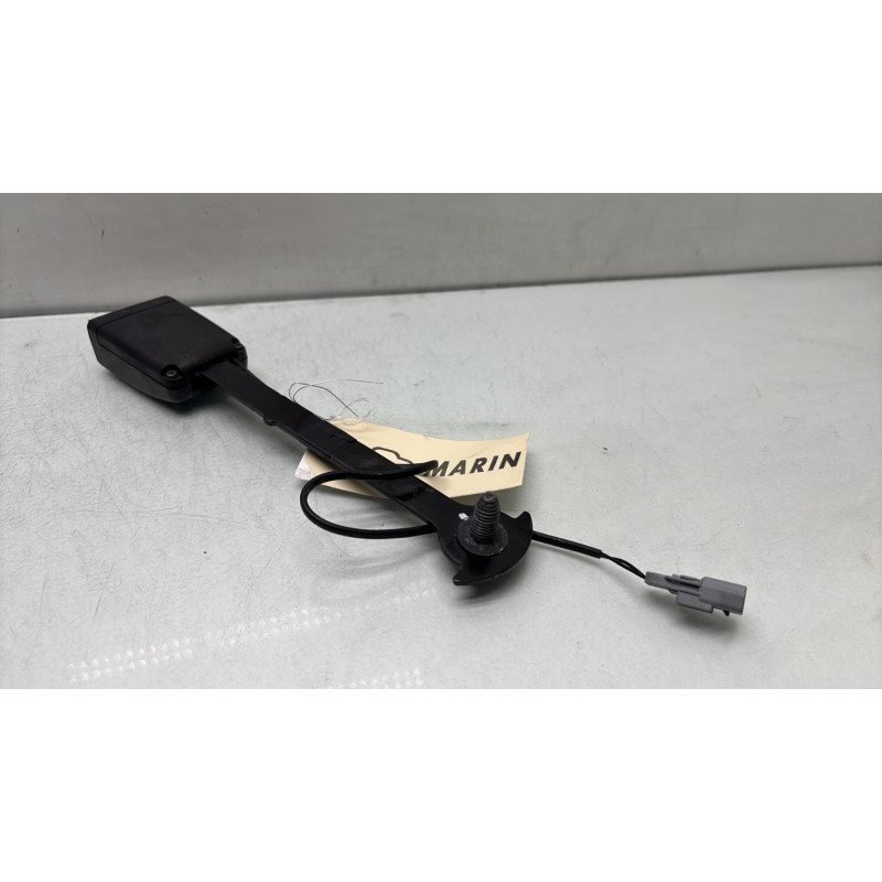 Attache ceinture avant gauche RENAULT MEGANE 4 Photo n°3