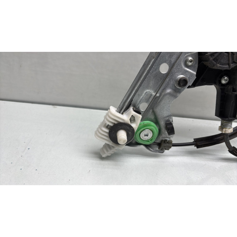 Leve vitre electrique avant droit RENAULT MEGANE 4 Photo n°3