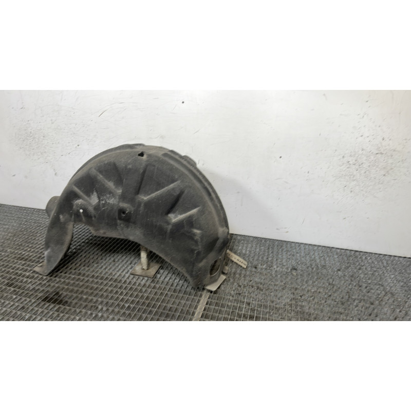 Pare boue arriere gauche RENAULT MEGANE 4 Photo n°4