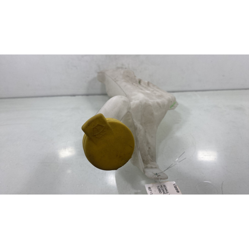 Vase de lave glace RENAULT MEGANE 4 Photo n°3