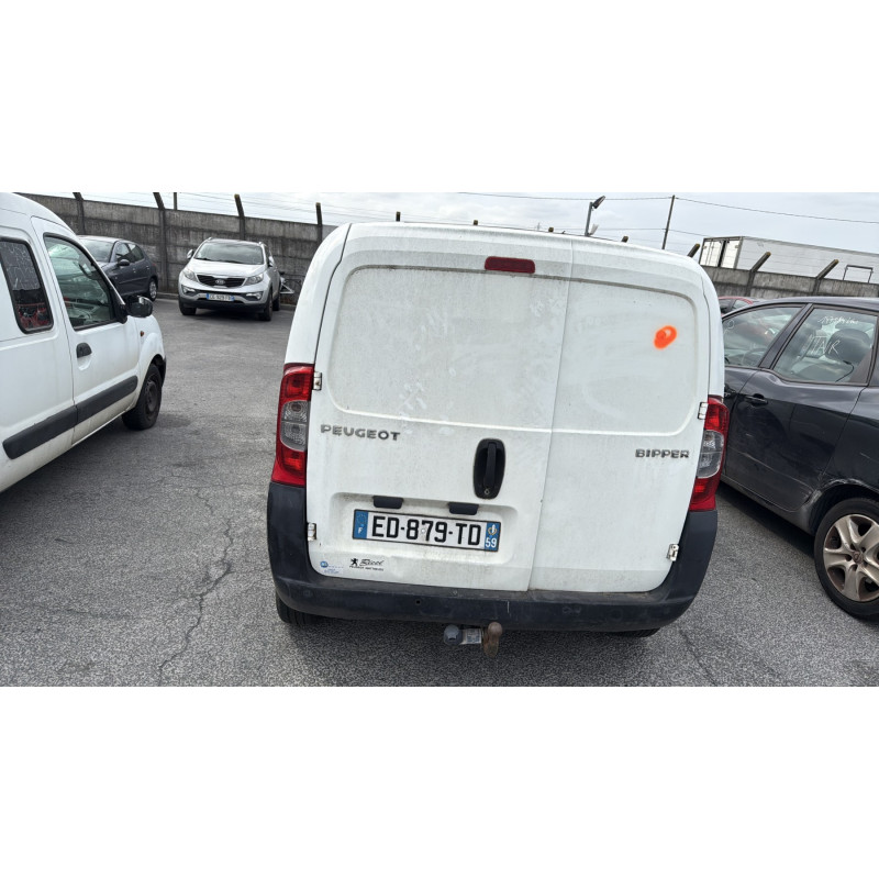 Capot PEUGEOT BIPPER Photo n°14