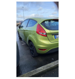 Aile avant droit FORD FIESTA 6