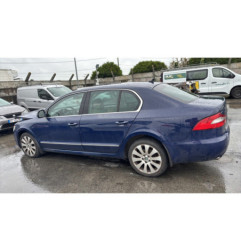 Feu arriere secondaire gauche (feux) SKODA SUPERB 2