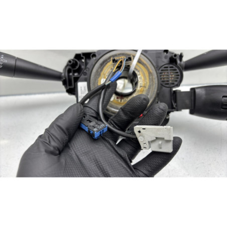 Com (Bloc Contacteur Tournant+Commodo Essuie Glace+Commodo Phare) PEUGEOT 5008 1