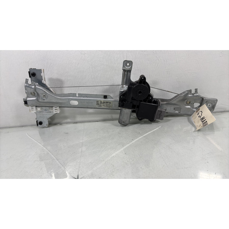 Leve vitre electrique arriere gauche PEUGEOT 5008 1 Photo n°1