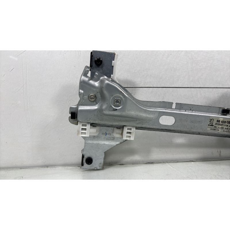 Leve vitre electrique arriere gauche PEUGEOT 5008 1 Photo n°2