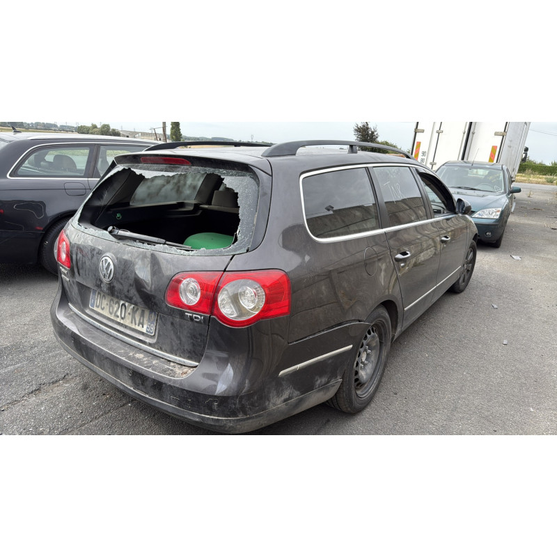 Porte avant gauche VOLKSWAGEN PASSAT 5 Photo n°8