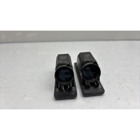 Eclairage de plaque NISSAN QASHQAI 1